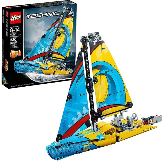 LEGO Technic Racing Yacht. 8-14 years - Picture 1 of 6
